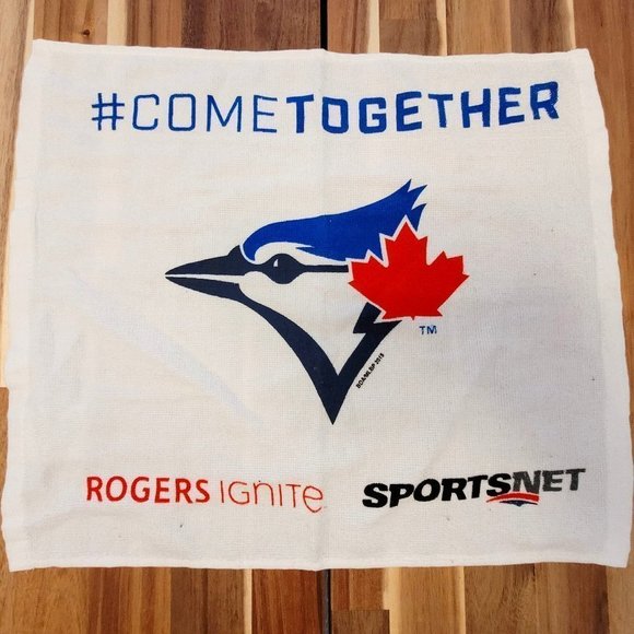 2015 ALDS Game 5 - Toronto Blue Jays Rally Towel - From  The "Bat Flip" Game - Picture 1 of 2